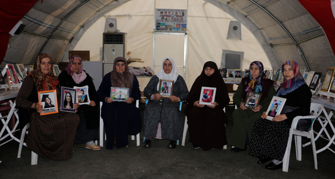 Diyarbakır anneleri bin 535 gündür çocukları için nöbette