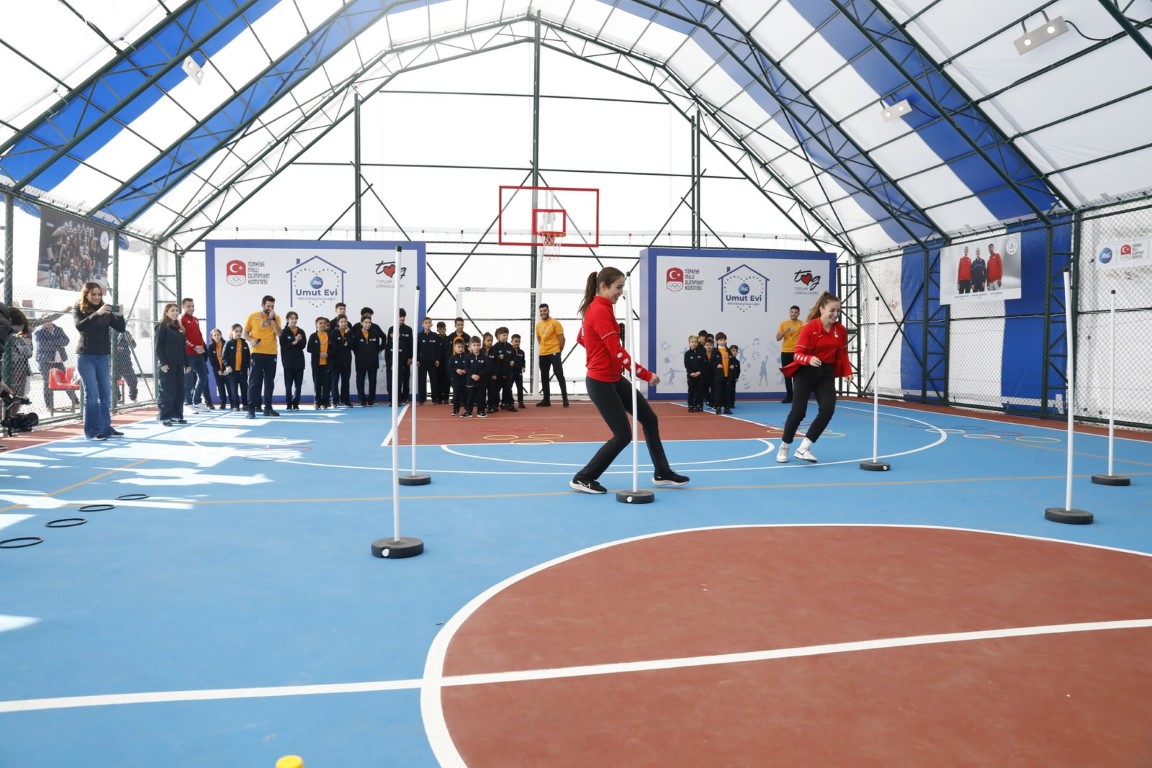 P&G Türkiye, Umut Evi, Spor Okulu ve Destek Merkezi ile İslahiye’ye umut oluyor