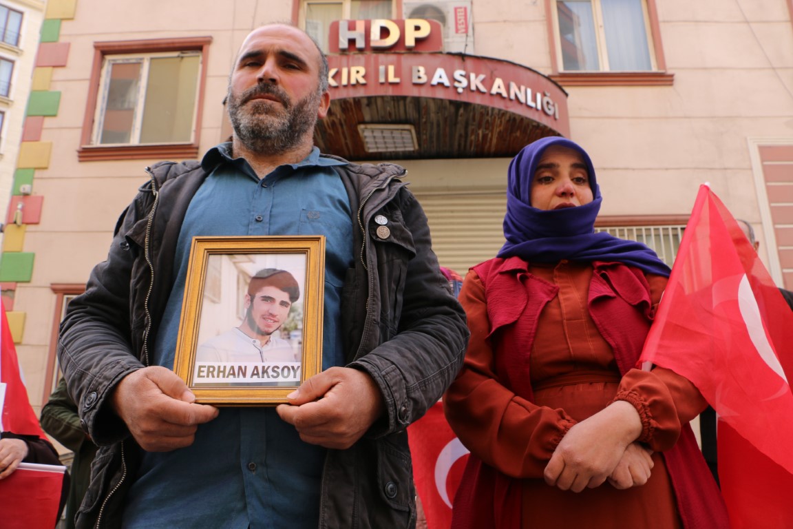 9 gün önce PKK’lılar tarafından çocuğu kaçırılan anne: 