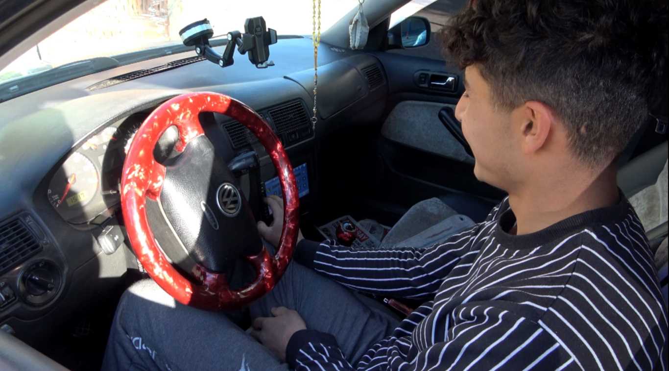 Yüksek ses müzikle uygulama noktasına giren sürücü: “Ceza yesem de dinlerim”