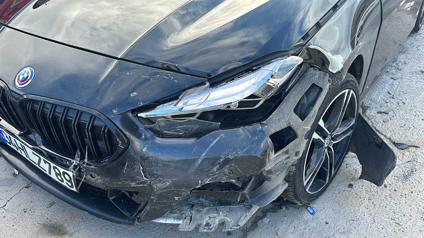 Kağıthane’de otomobile silahlı saldırıda yeni gelişme: Başından vurulan genç hayatını kaybetti