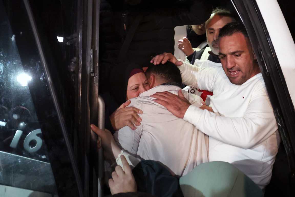 Hamas ile İsrail arasında 6. esir takası tamamlandı