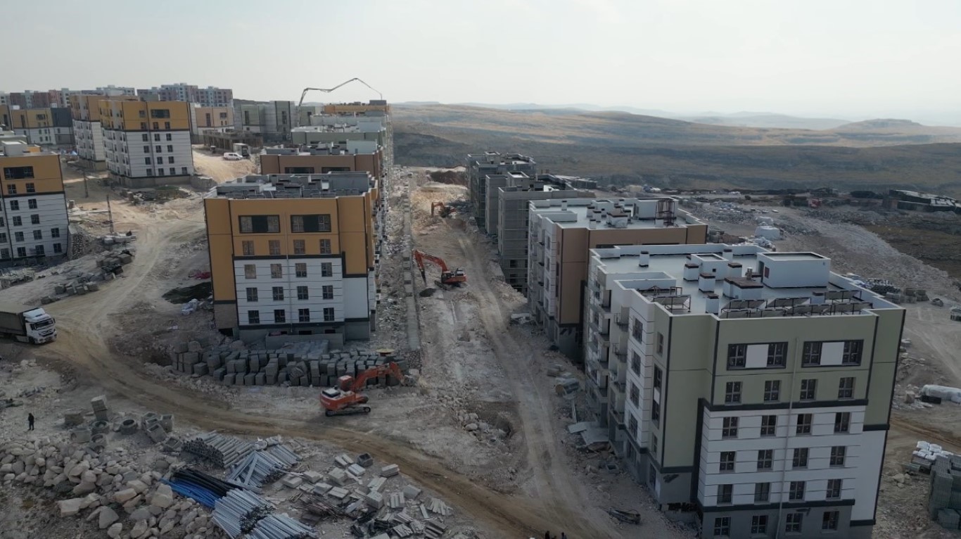 Şanlıurfa’da deprem konutları hızla yükseliyor