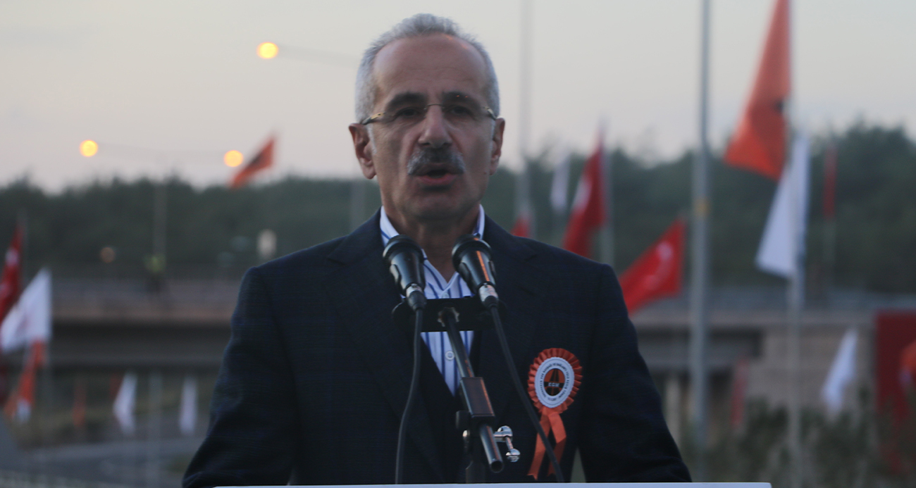 Bakan Uraloğlu: "2002’den bu yana Hatay’ın ulaşım ve iletişim altyapısı için 26 milyar 200 milyon lira yatırım yaptık"