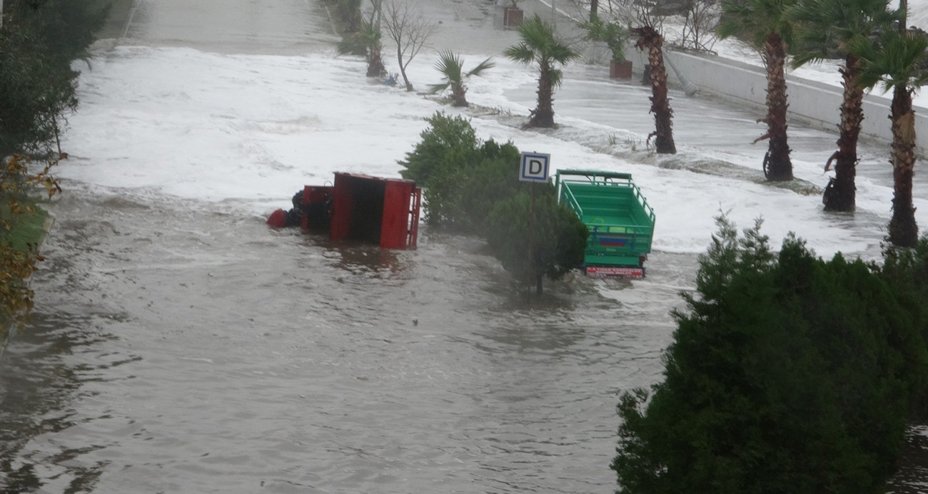 Uzmanlardan Karadeniz Sahil Yolu ve mendirekler için uyarı