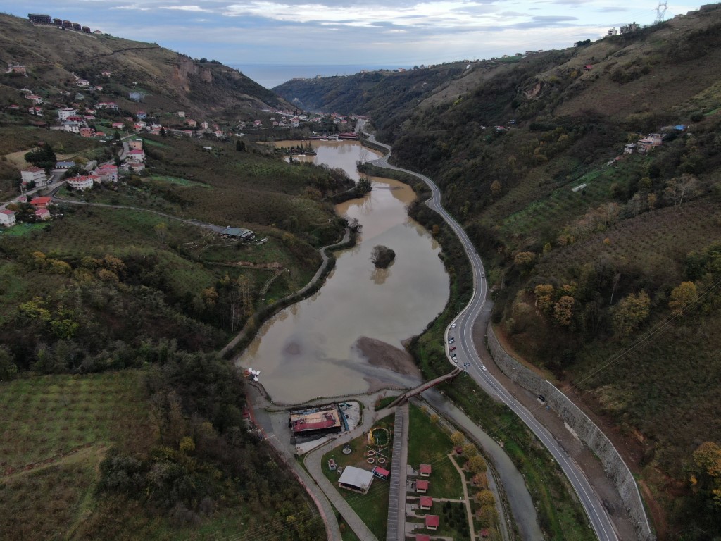 Trabzon’un turizm merkezi gölleri sinsi tehlikenin tehdidi altında