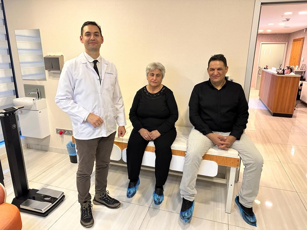 Önce çocukları, sonra da kendisiyle damadı tüp mide ameliyatı oldu