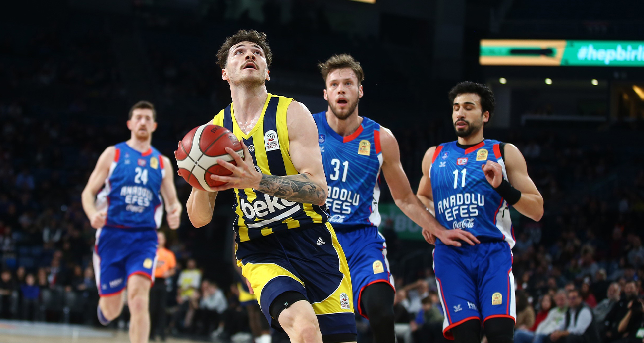 Basketbol Süper Ligi: A. Efes: 81 - Fenerbahçe Beko: 80