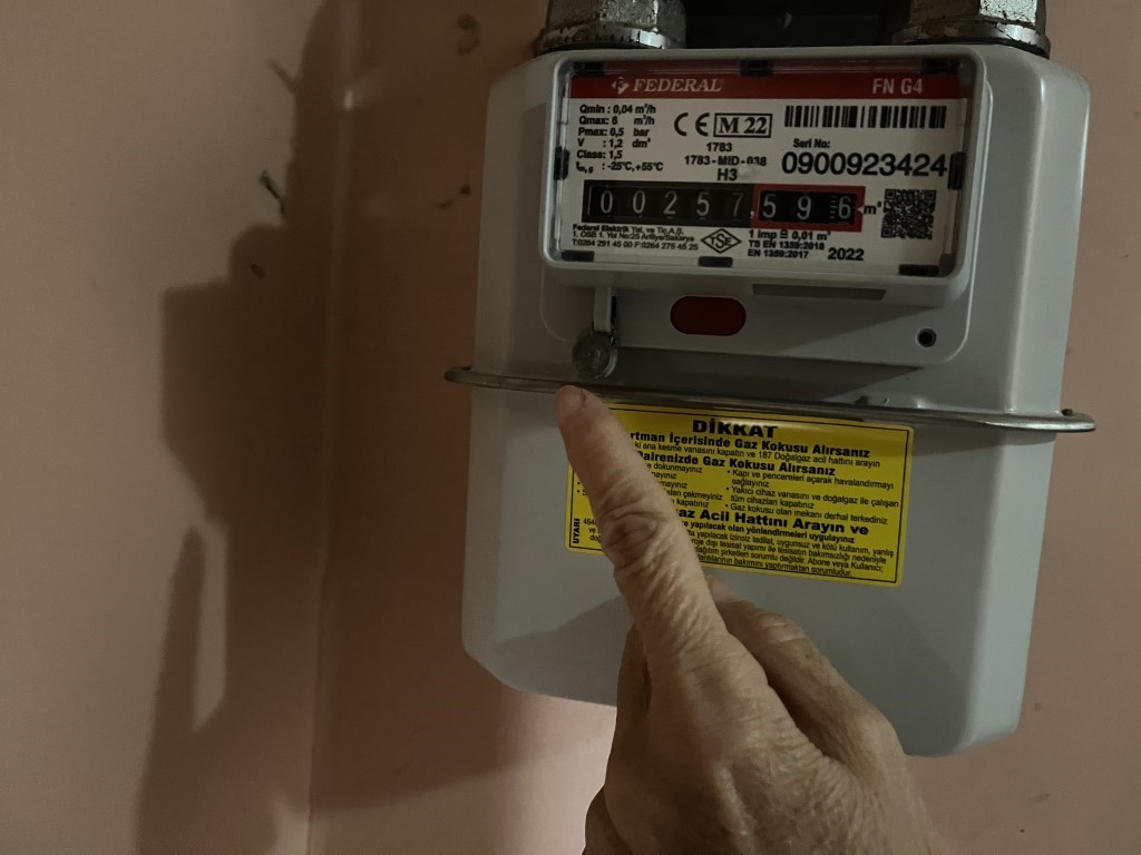 Bağcılar’da yaşayan yaşlı çiftin İGDAŞ isyanı