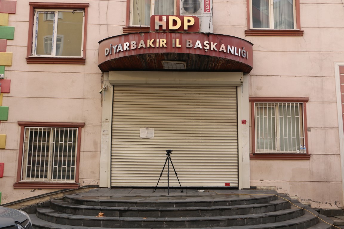HDP mağduru aileler 5 yıldır evlatlarını istiyor