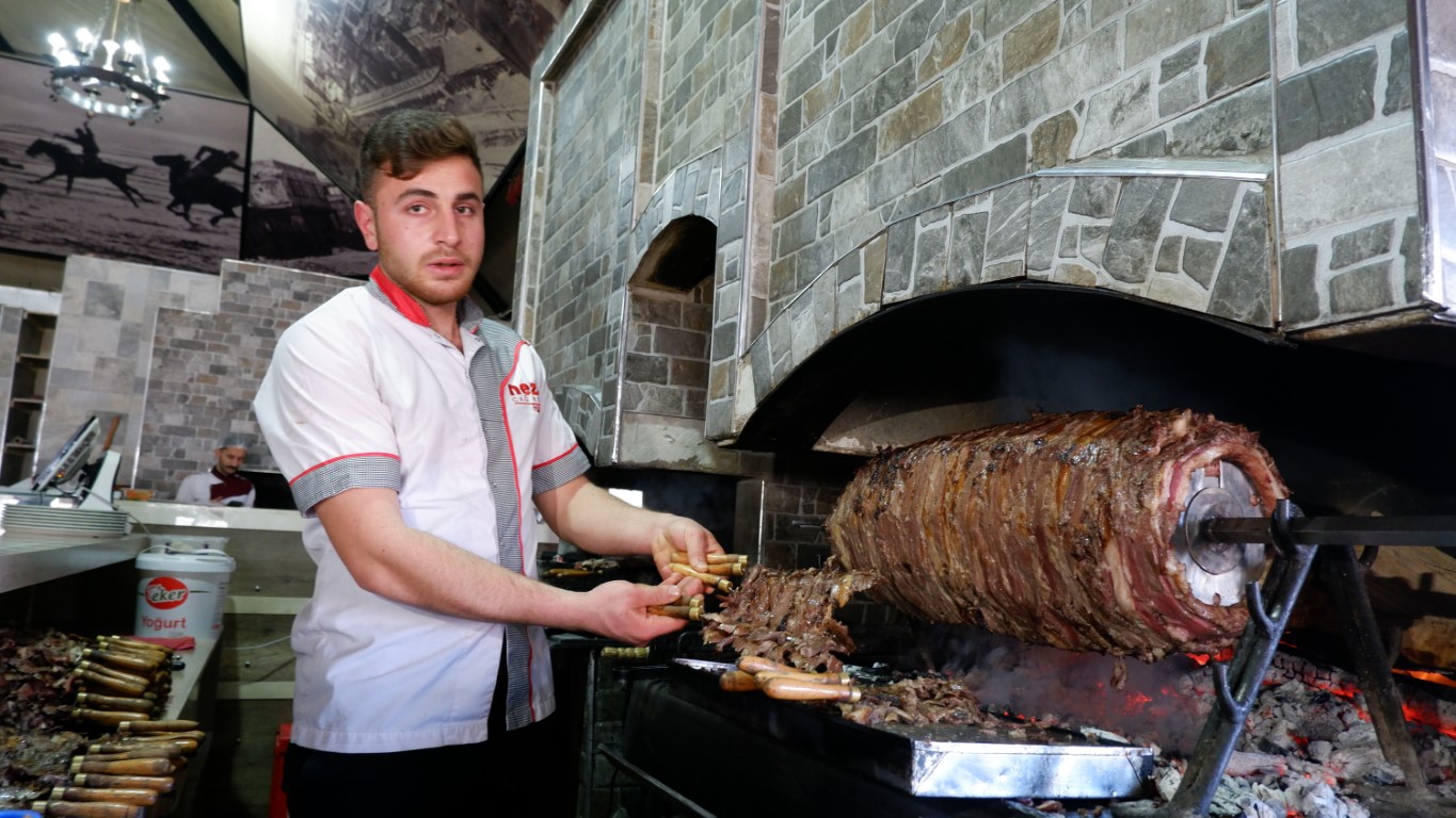 Dünyanın en iyi 100 lezzeti belli oldu, Cağ Kebabı 20’inci sırada