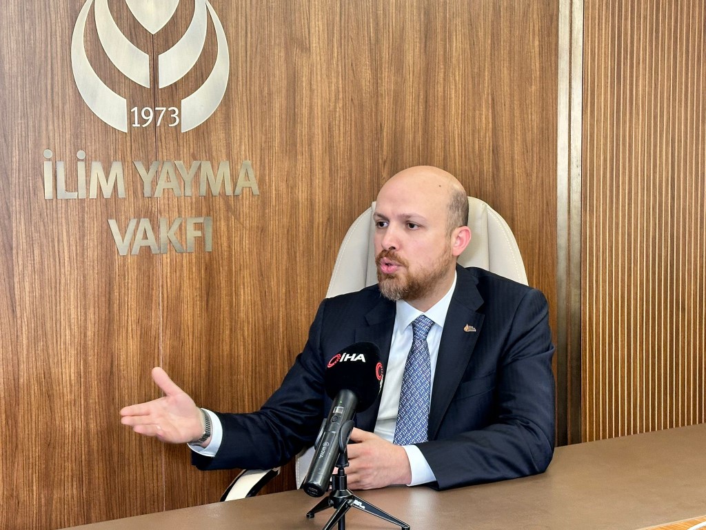 Bilal Erdoğan’dan ‘hakeme saldırı’ açıklaması!