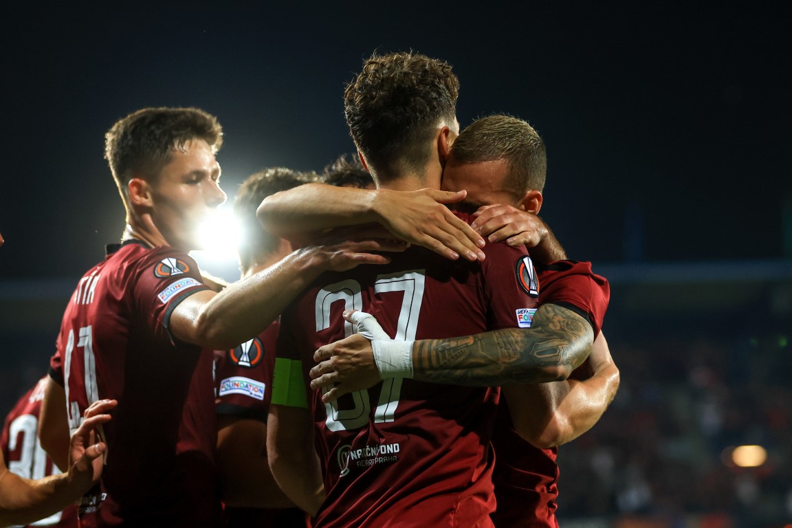 Galatasaray’ın rakibi Sparta Prag oldu