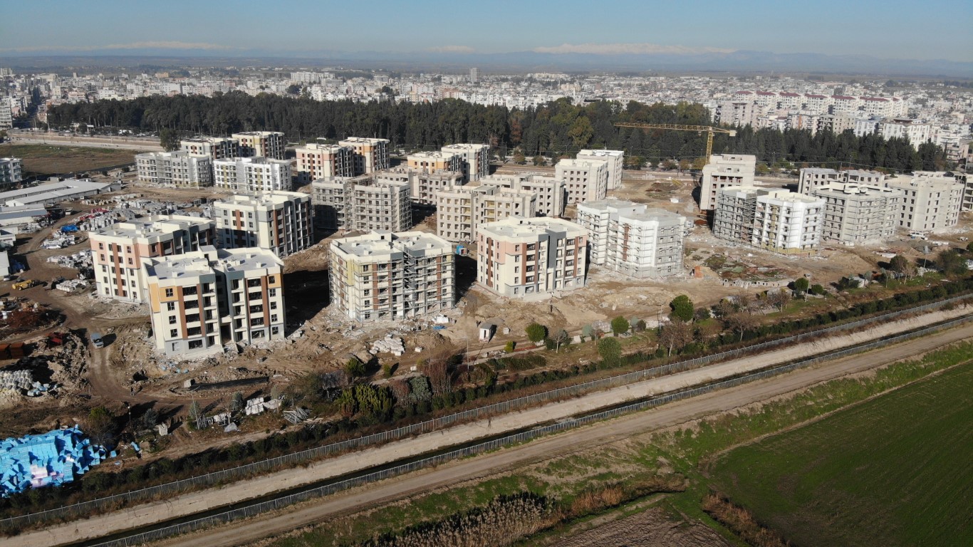 Adana’da deprem konutlarında sona gelindi