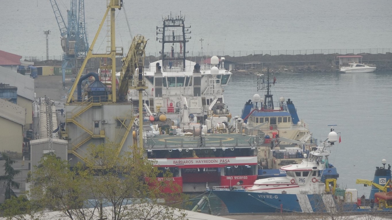 Barbaros petrol seferi için gün sayıyor