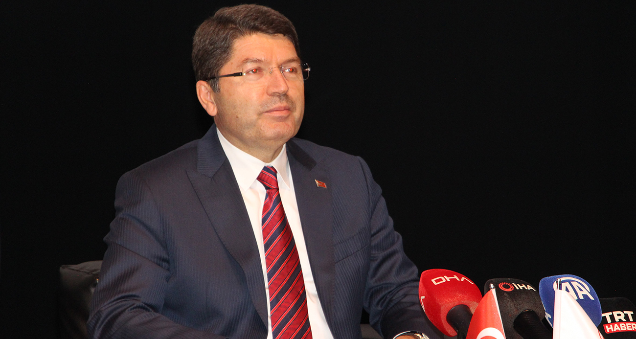 Bakan Tunç: "Ülkemizi şer şebekelerinden temizleyerek yolumuza devam edeceğiz"