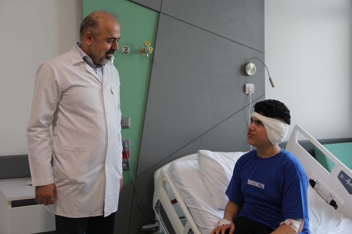 İzmir Şehir Hastanesinde ilk biyonik kulak ameliyatı yapıldı