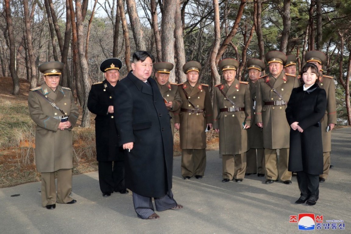 Kuzey Kore lideri Kim orduya savaş hazırlıklarını hızlandırma emri verdi