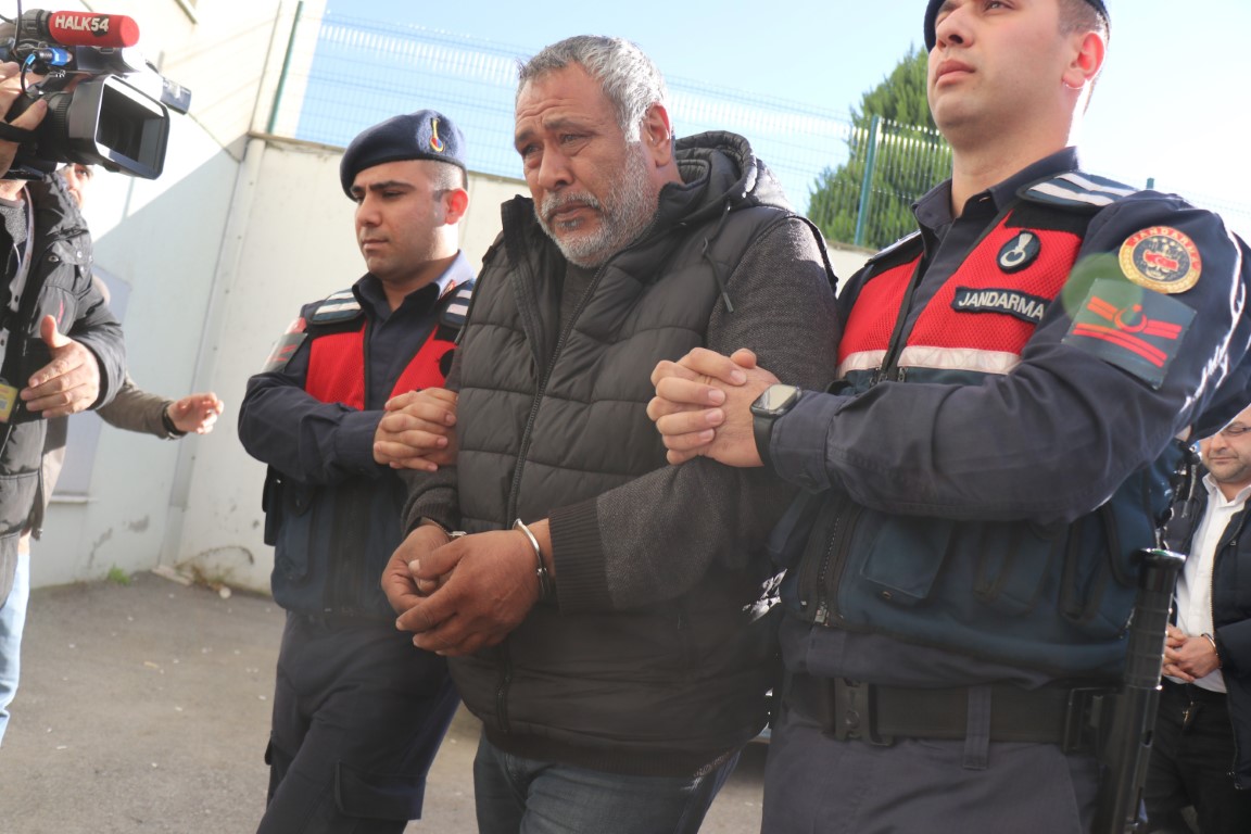 Katliam gibi kazada tutuklanan sürücü olay sonrasında böyle görüntülenmiş