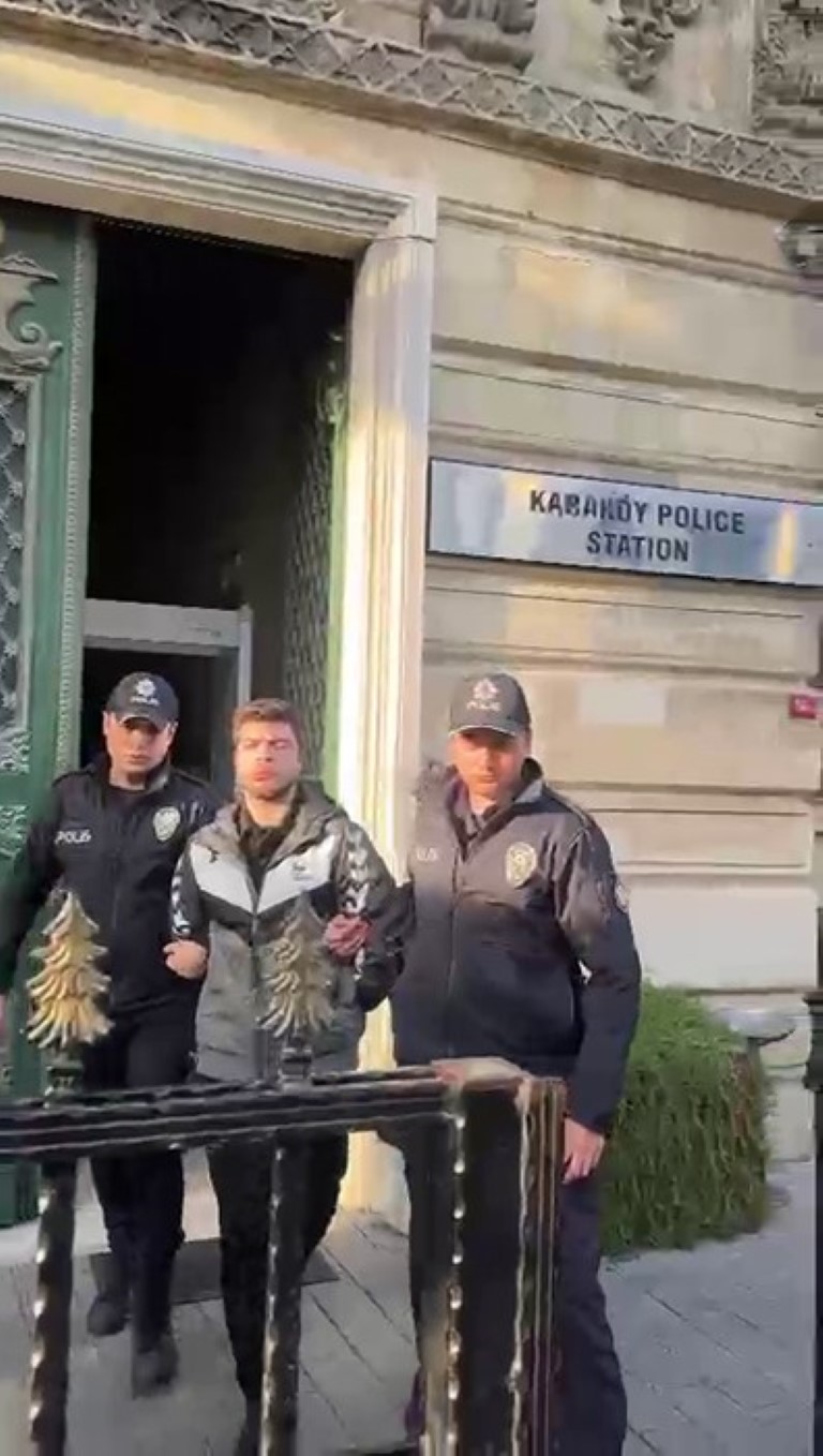 Filistin’e destek yürüyüşünden dönen vatandaşa yumruklu saldırı