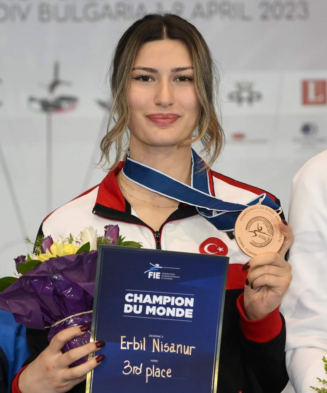 Milli eskrimci Nisanur Erbil’in hedefi olimpiyatlar