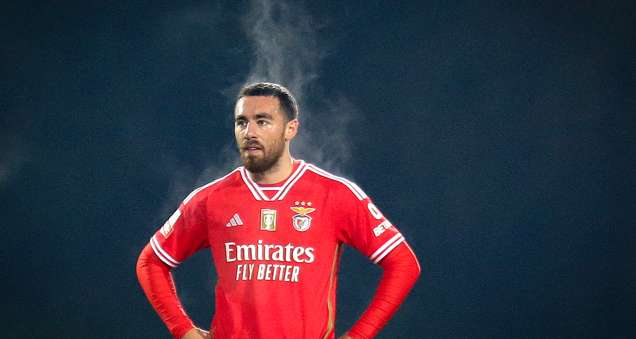 Orkun Kökçü, 1 gol 1 asistle yıldızlaştı