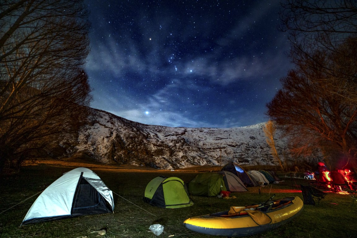 Beyaza bürünen Bitlis’in yıldızlarla bütünleşmesi hayran bırakıyor