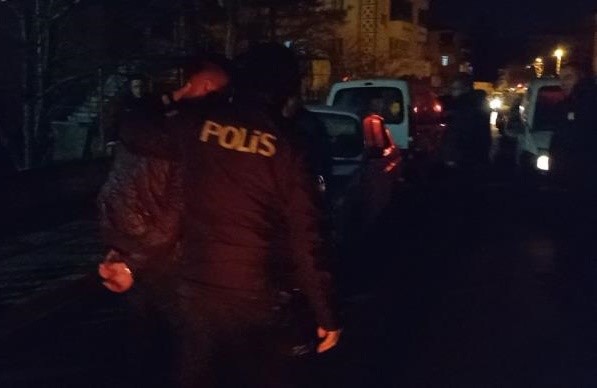 'Dur' ihtarına uymayan ehliyetsiz sürücüye ceza yağdı