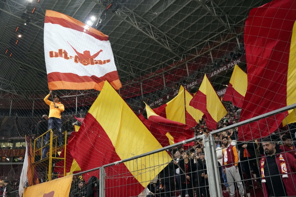 Sarı-kırmızılılar Türkiye kupasında son 16'da