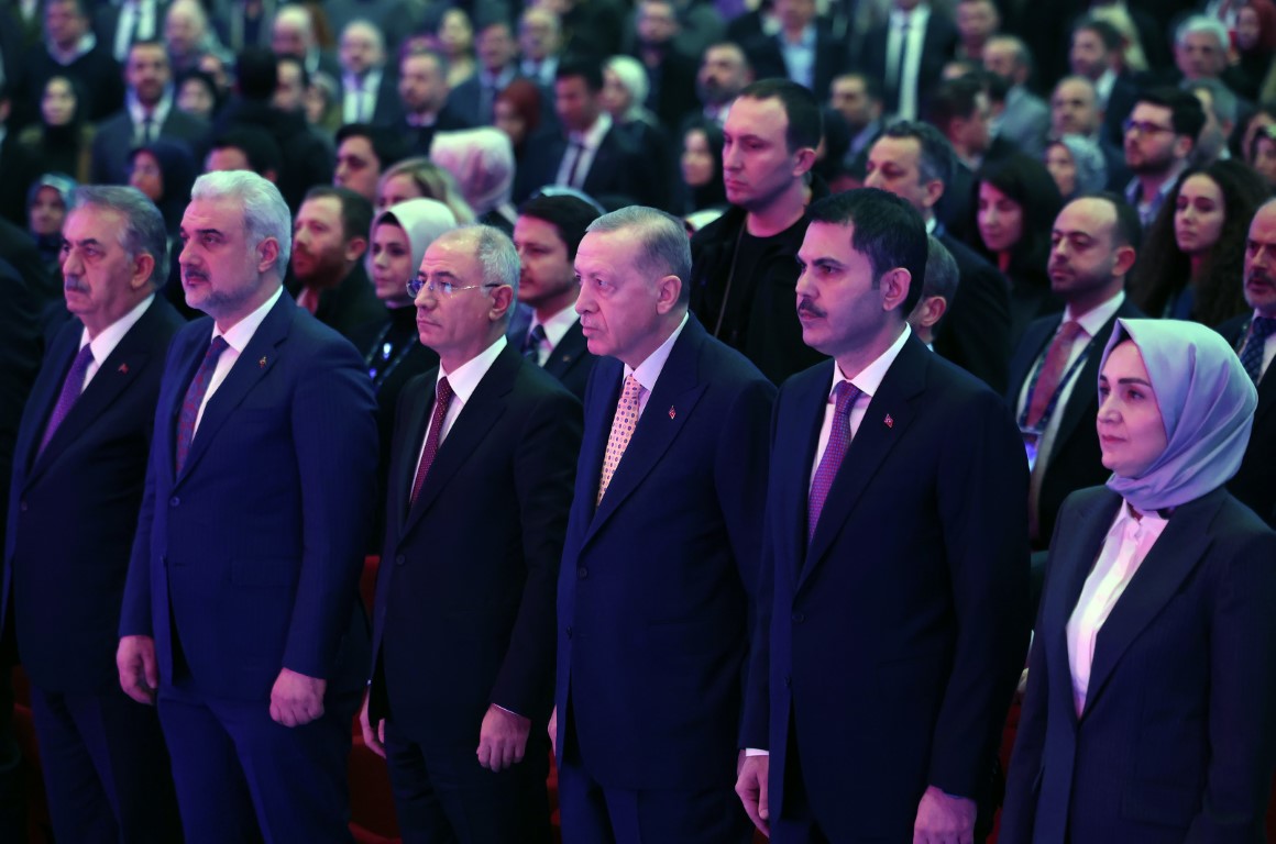Cumhurbaşkanı Erdoğan: “İstanbul 5 yıl gibi kısa sürede çeyrek asırlık irtifa kaybetti”