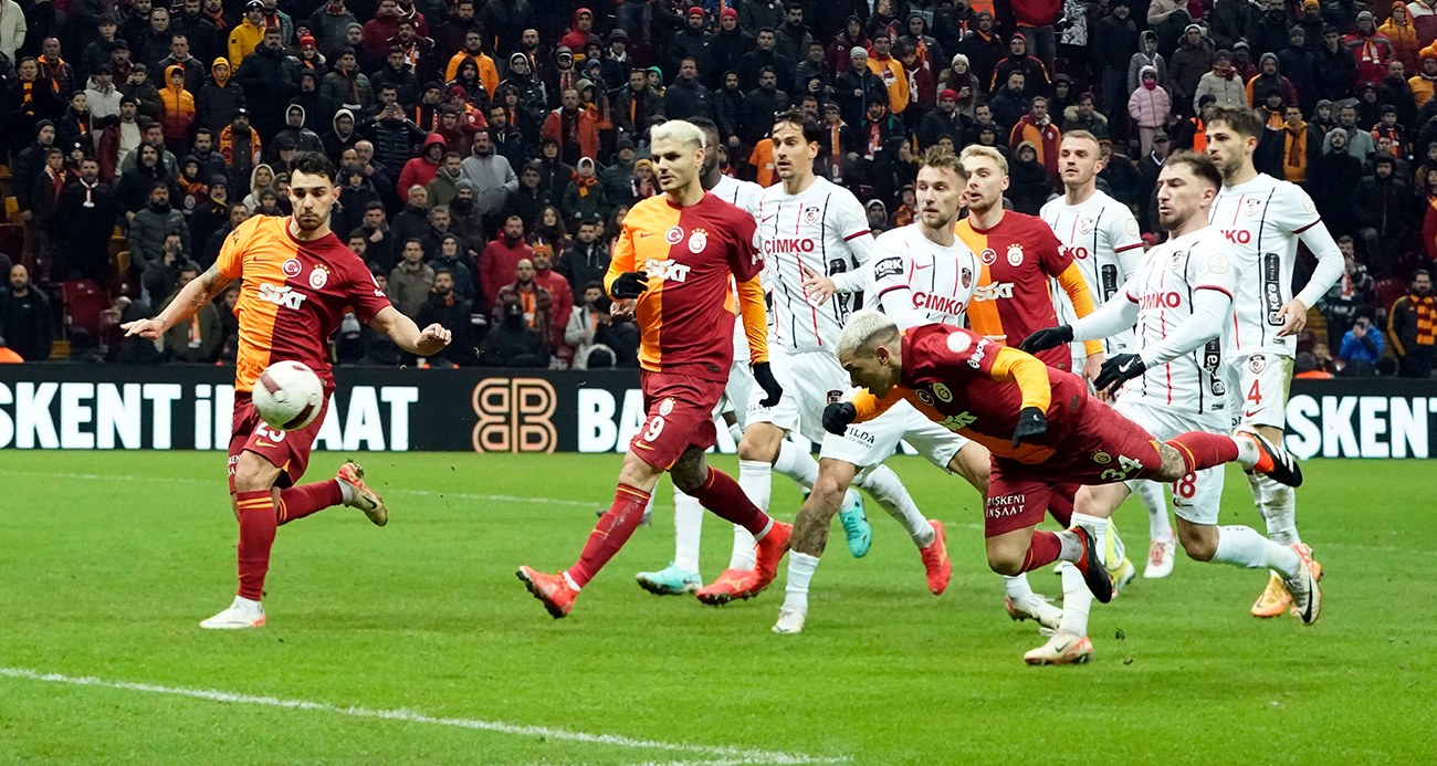 Aslan&#039;dan geri dönüş! Galatasaray, 89&#039;da hayat buldu