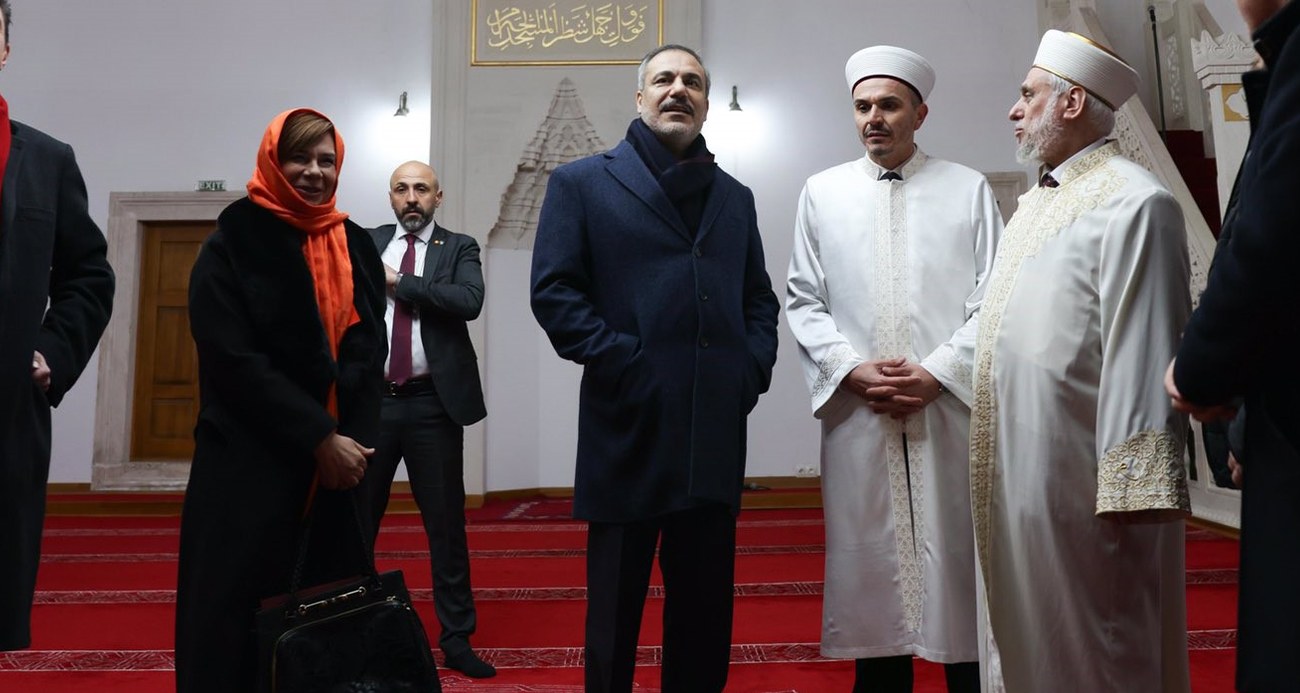 Dışişleri Bakanı Fidan, Bulgaristan’da Kadı Seyfullah Efendi Camii&#039;ni ziyaret etti