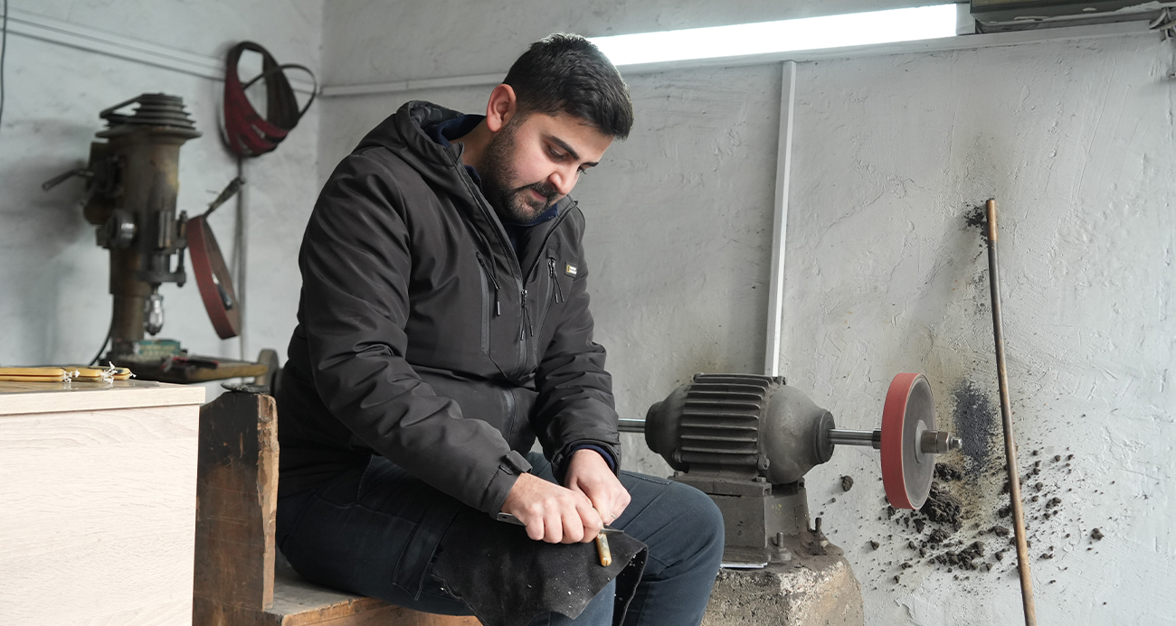 Öğretmenliği bıraktı, geleneği sürdürmeyi tercih etti
