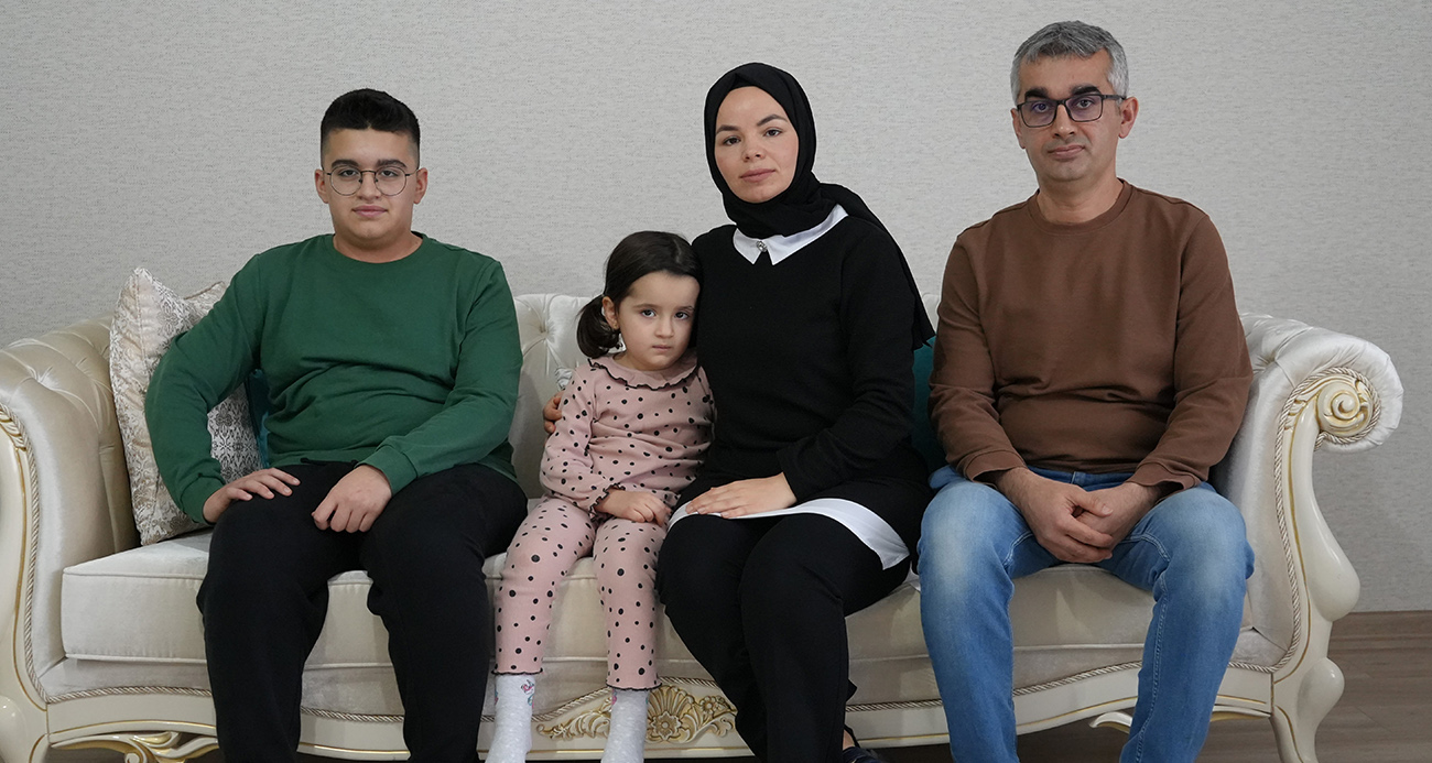 Depremzede aile bir kez daha evsiz kaldı: Ev almak isterken bir milyon liralık arabasından oldu