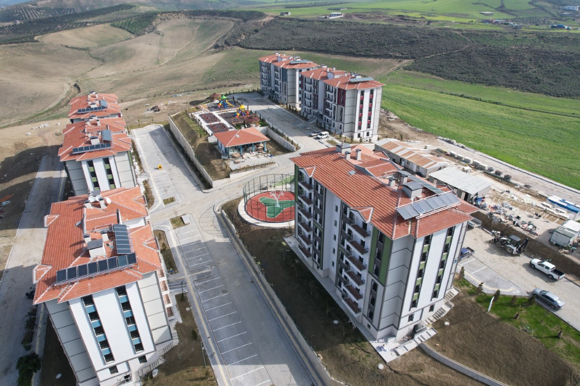 Osmaniye’nin Toprakkale TOKİ konutları depremzedeleri bekliyor