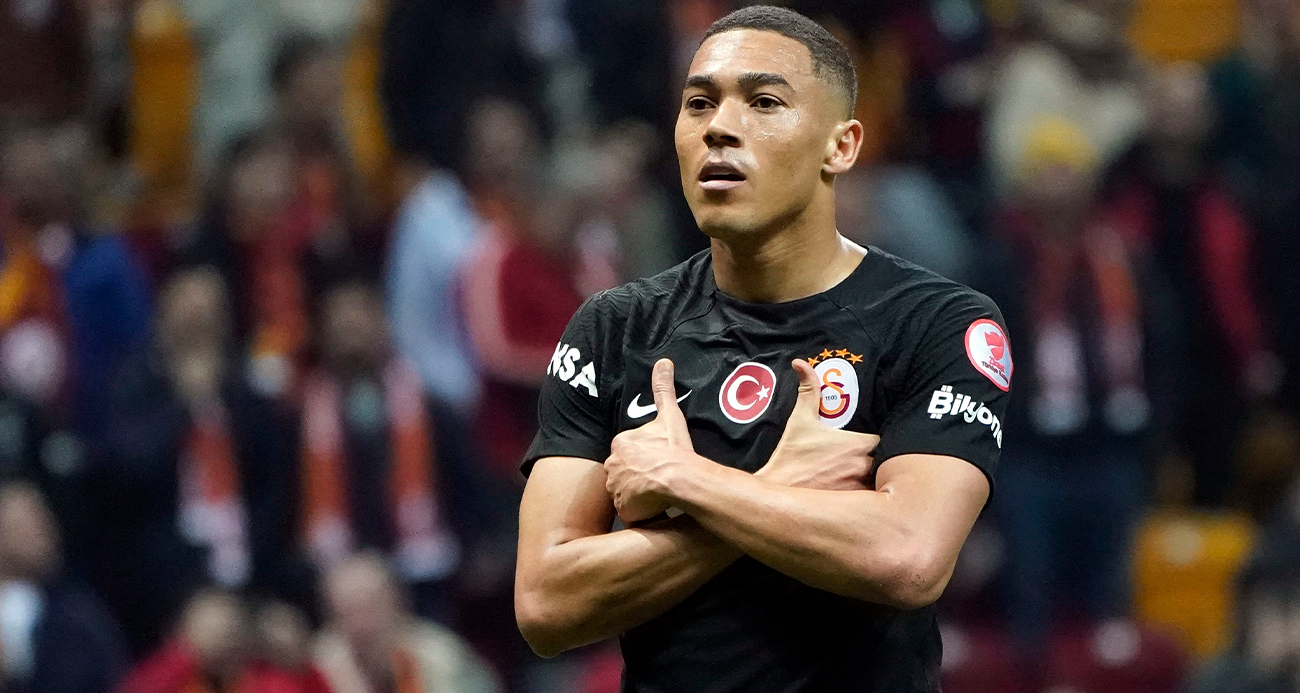 Carlos Vinicius ilk maçında gol attı İhlas Haber Ajansı