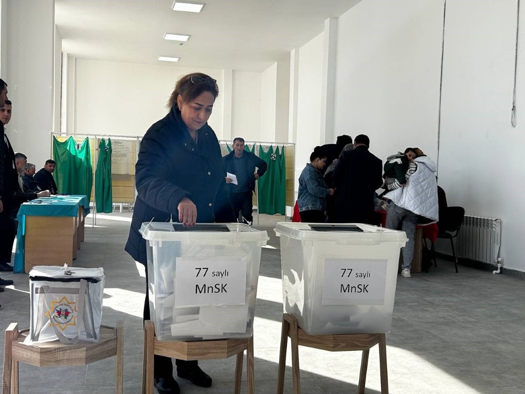 İşgalden kurtarılan Fuzuli’de 30 yıl sonra ilk oylar kullanıldı