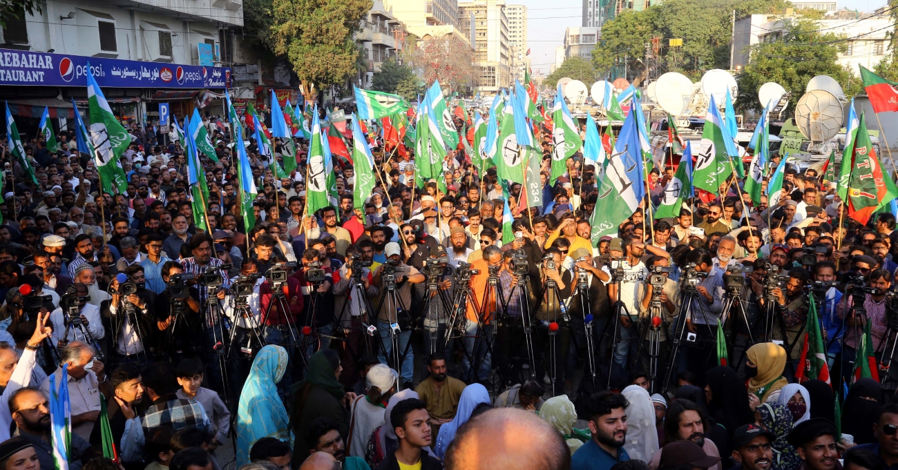 Pakistan’da Imran Khan destekçileri protesto gösterisi düzenledİ