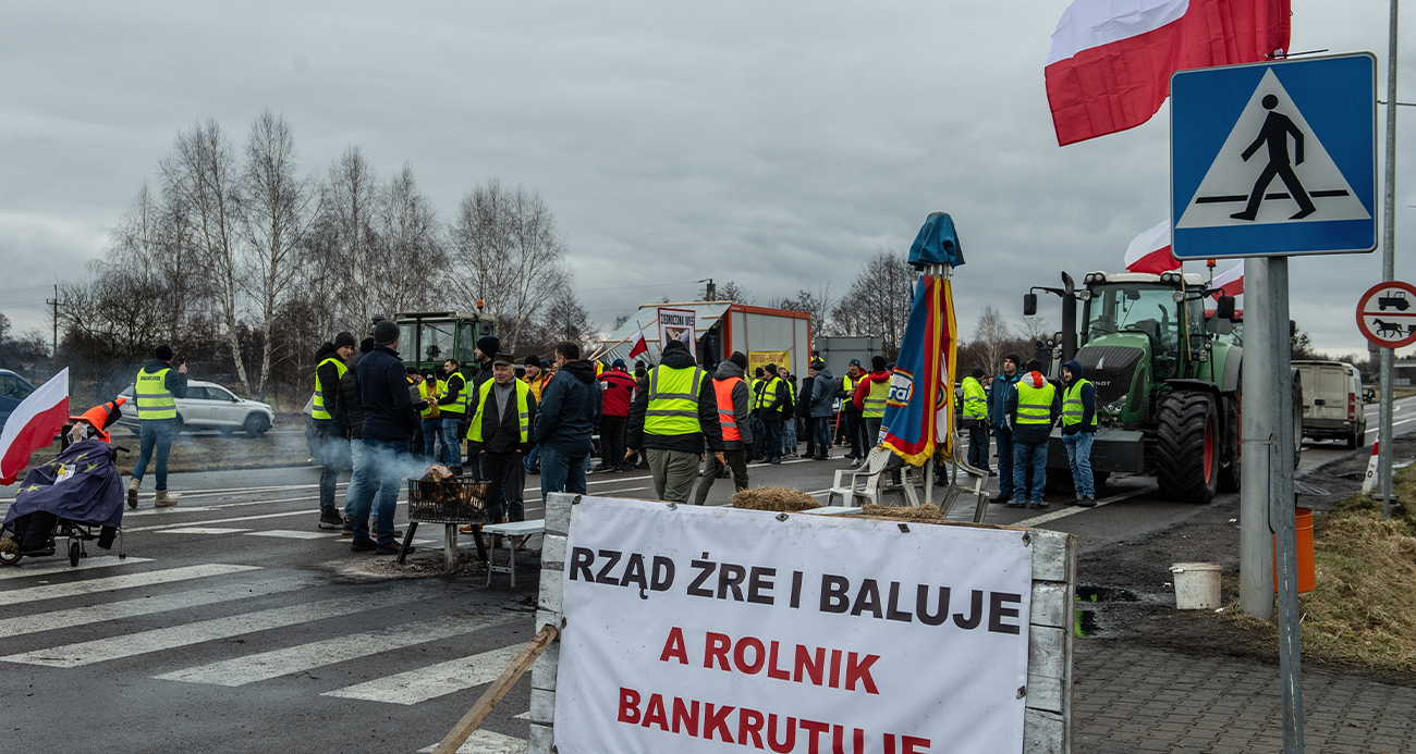 Polonyalı çiftçiler, 20 Şubat&#039;ta Ukrayna ile olan tüm sınır kapılarını ablukaya alacak