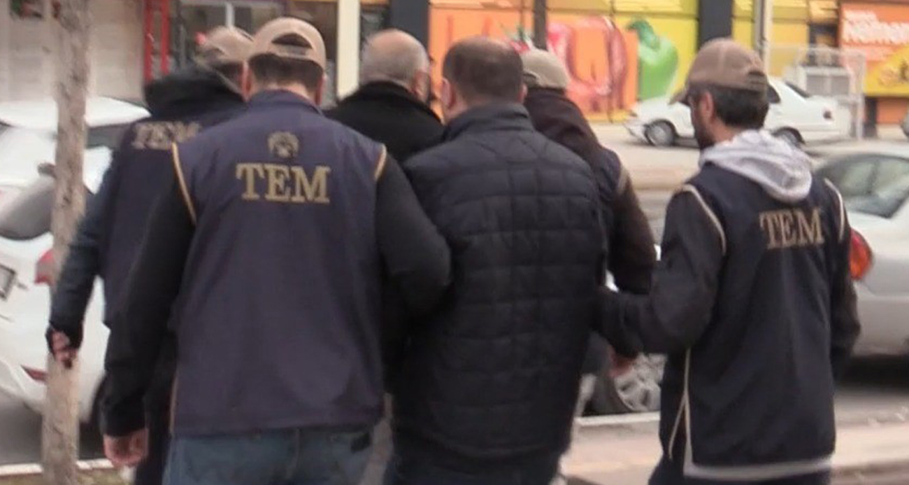 Terör operasyonunda Amerikan, Jamaika doları ele geçirildi: 3 gözaltı