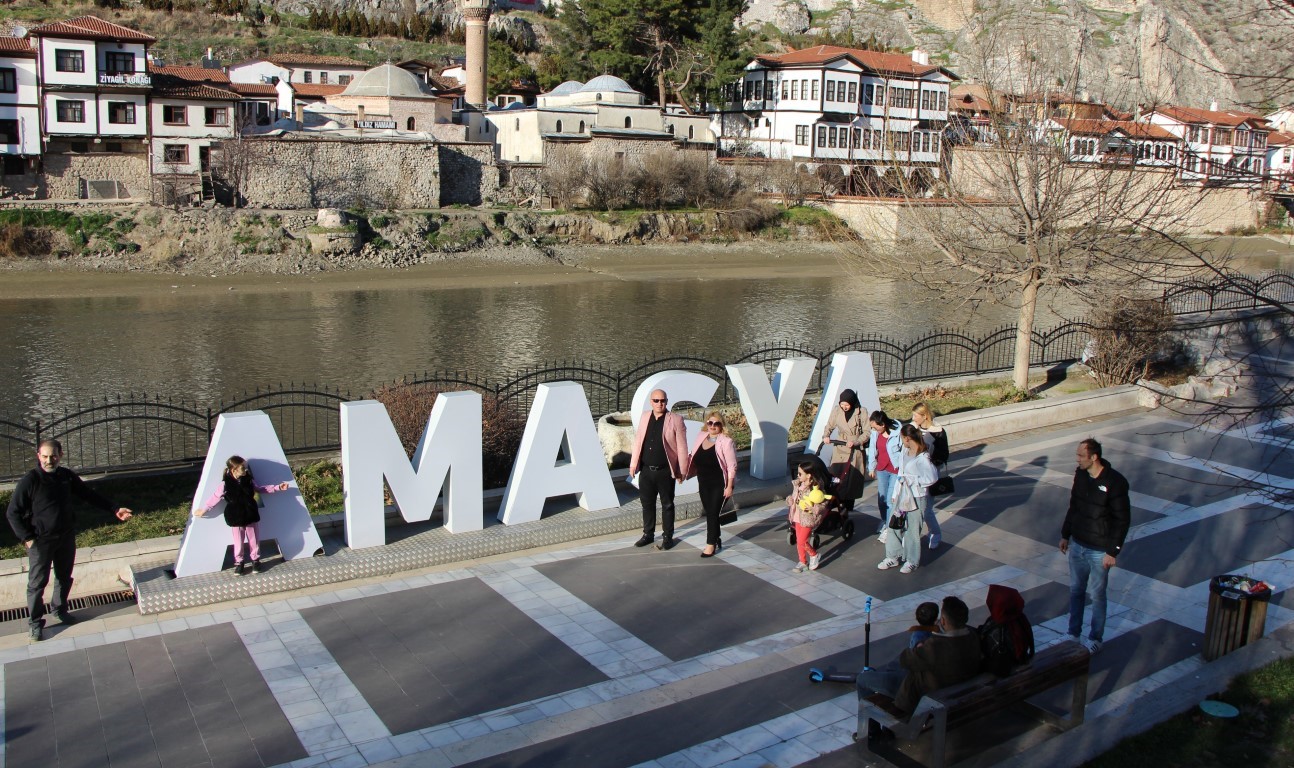 Ferhat-Şirin diyarında efsane aşk