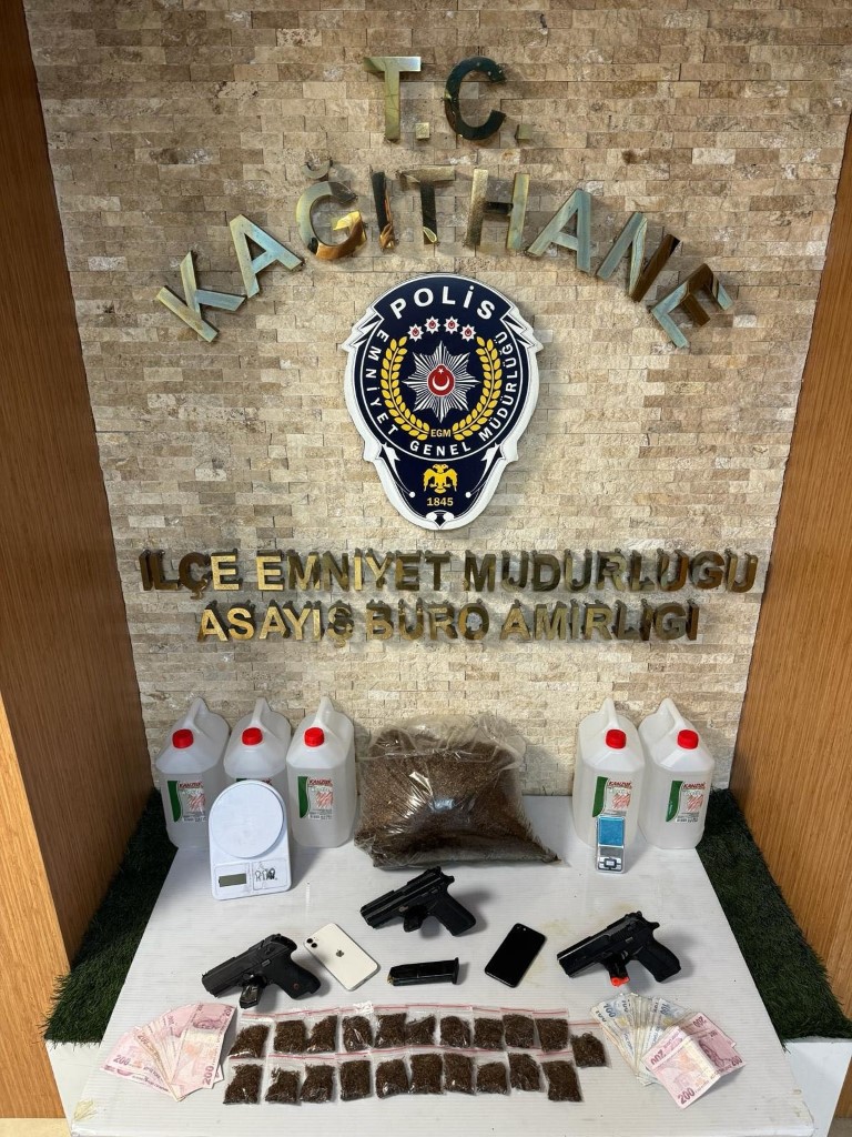 Kağıthane’de 1 milyon TL’lik uyuşturucu ve silah kaçakçılığı operasyonu: 2 gözaltı