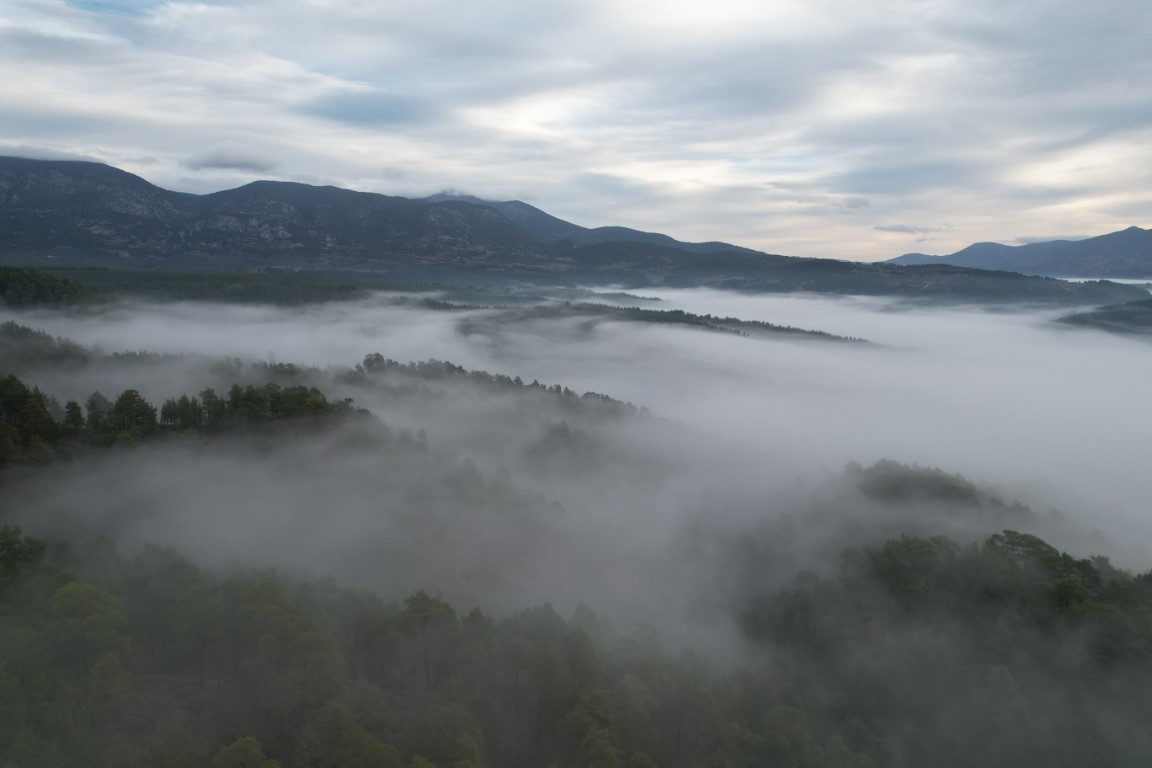 Denizli’yi kaplayan sis kartpostallık görüntüler oluşturdu