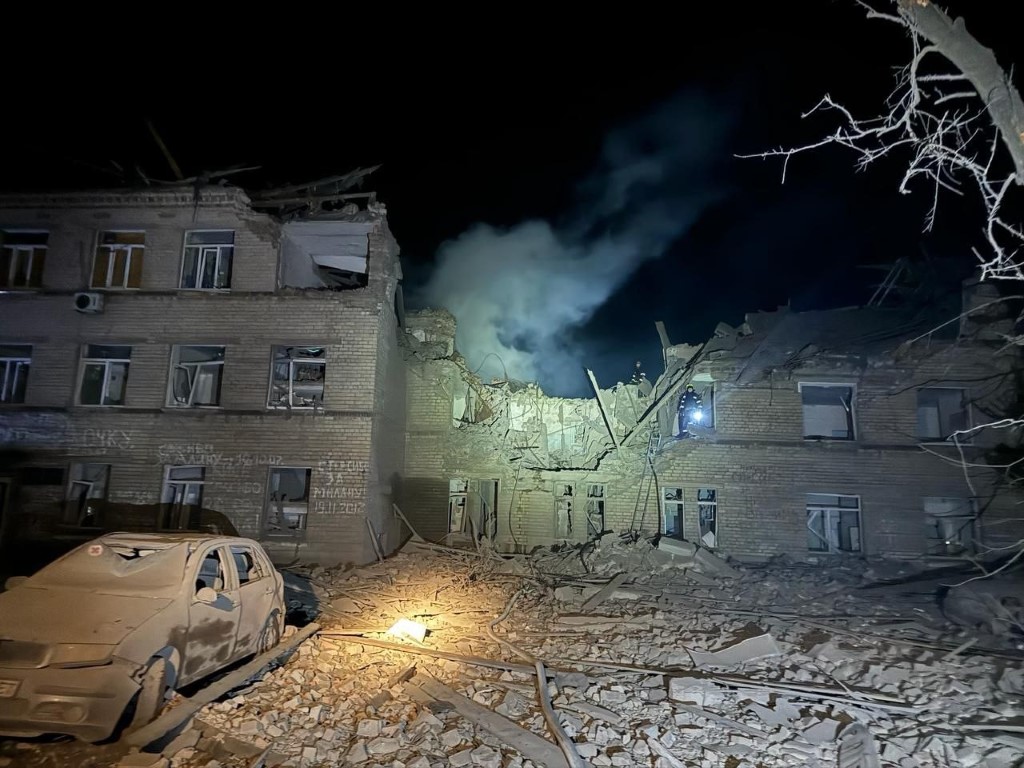 Rusya, Ukrayna’nın doğusunu vurdu: 3 ölü, 13 yaralı