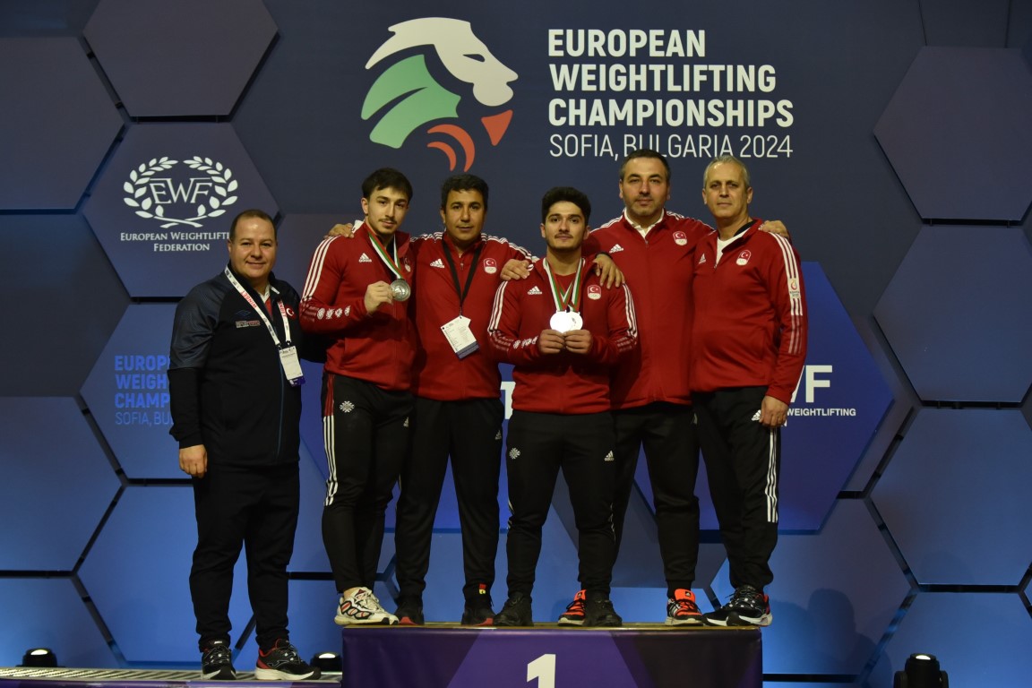 Sofya’da Muhammed ve Ferdi 2 gümüş, 1 bronz kazandı