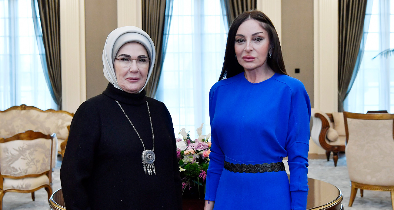 Emine Erdoğan, Mihriban Aliyeva ile görüştü