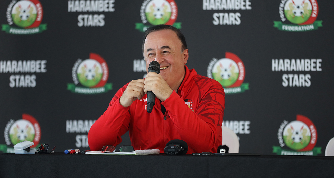 Engin Fırat: "Galatasaray elendi ama Türk futbolundaki gerçek sorunları görüyor muyuz?"