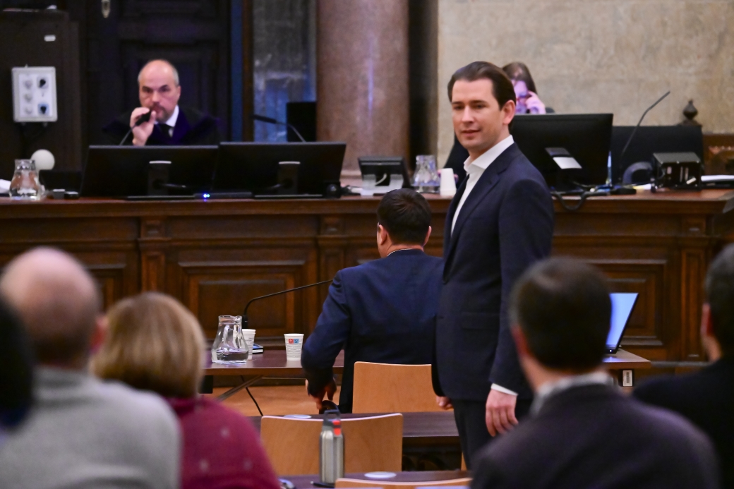 Eski Avusturya Başbakanı Kurz yalan beyanda bulunma suçundan ertelemeli hapis cezasına çarptırıldı