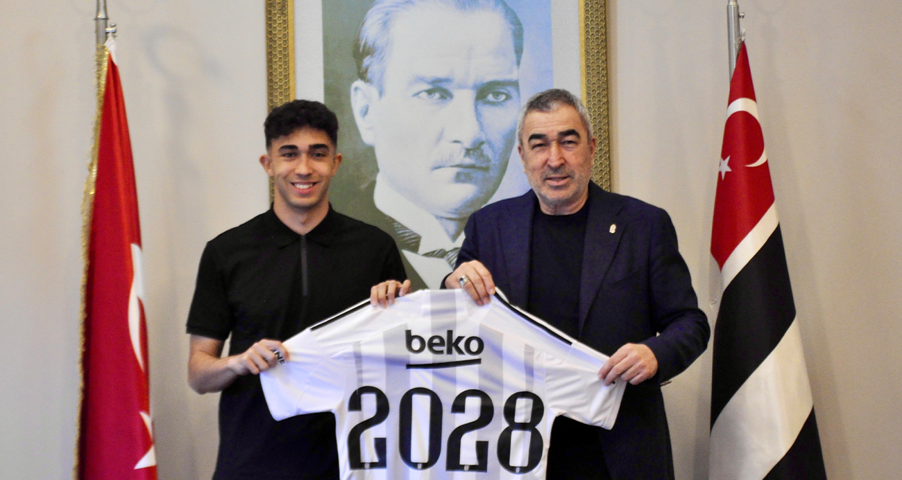 Beşiktaş, Arda Berk Özüarap ile profesyonel sözleşme imzaladı