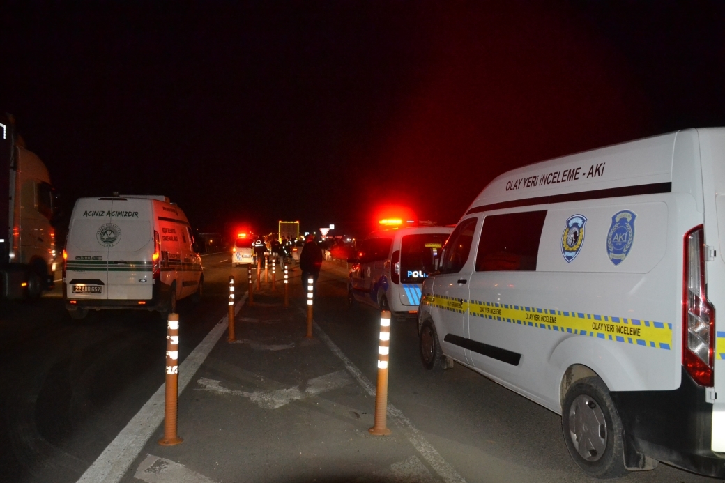 Bu acının tarifi yok: Baba ve oğlu aynı gün hayatını kaybetti